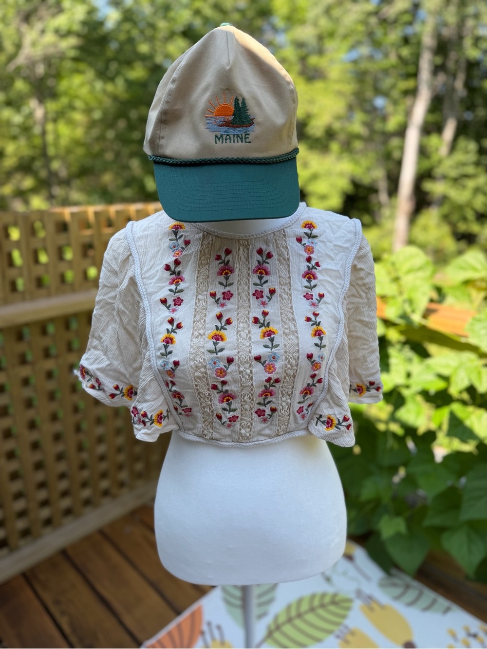 Forever 21 Cream Open Back Embroidered Top M *HAT NOT INCLUDED*